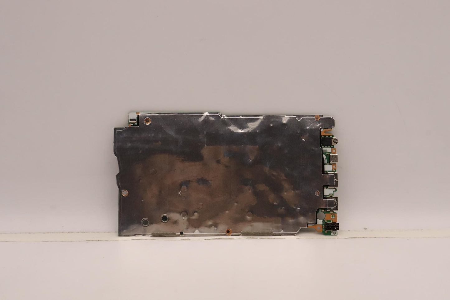Lenovo Bdplanar Mb L82Tu Nok R35425Uu - 5B21H23641
