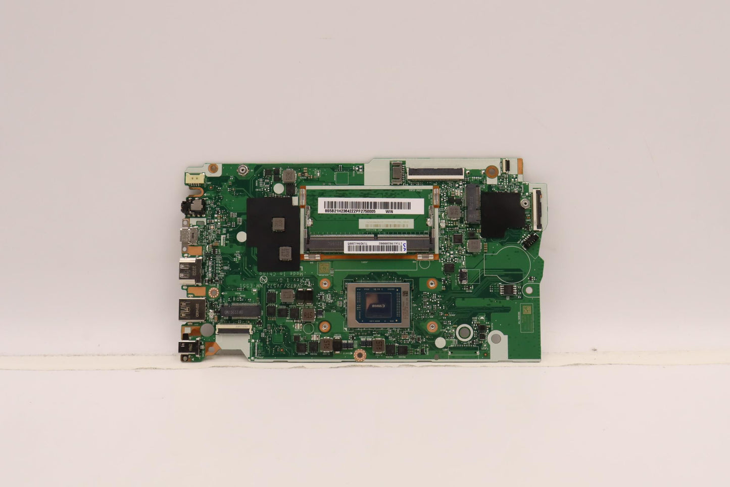 Lenovo Bdplanar Mb L82Tu Win R75825Uu - 5B21H23642