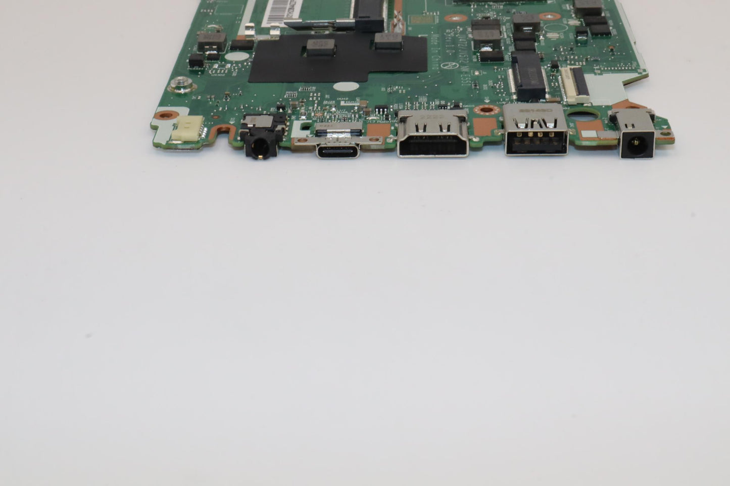 Lenovo Bdplanar Mb L82Tu Win R55625Uu - 5B21H23644