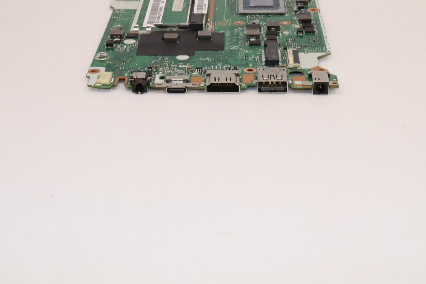 Lenovo Bdplanar Mb L82Tu Nok R55625Uu - 5B21H23645