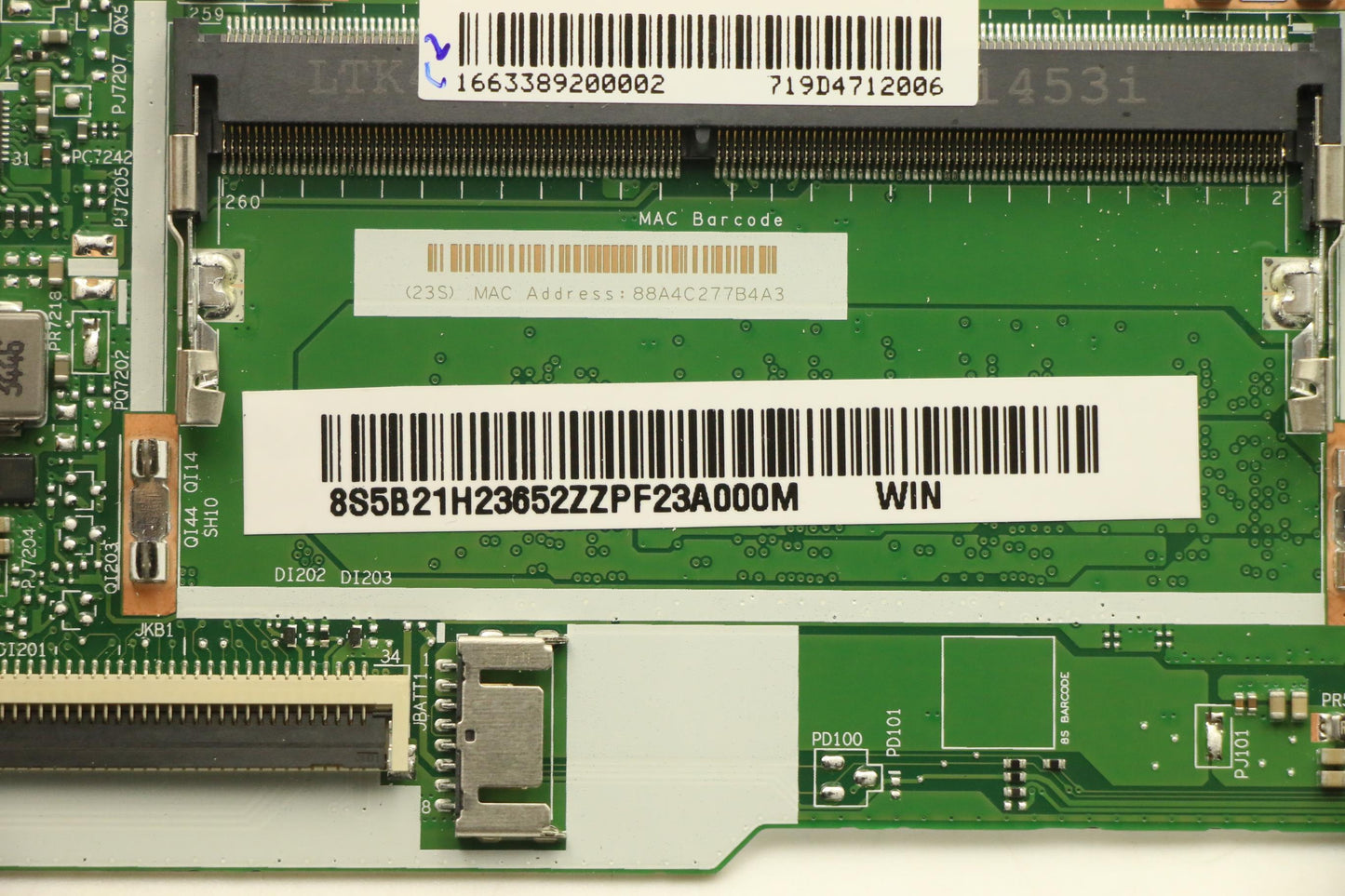 Lenovo Bdplanar Mb L82Rn Win R75825U_ - 5B21H23652