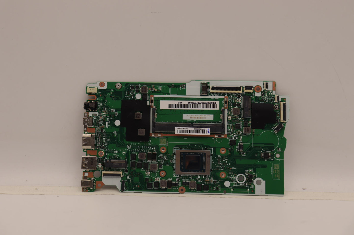 Lenovo Bdplanar Mb L82Rn Nok R55625U_ - 5B21H23655