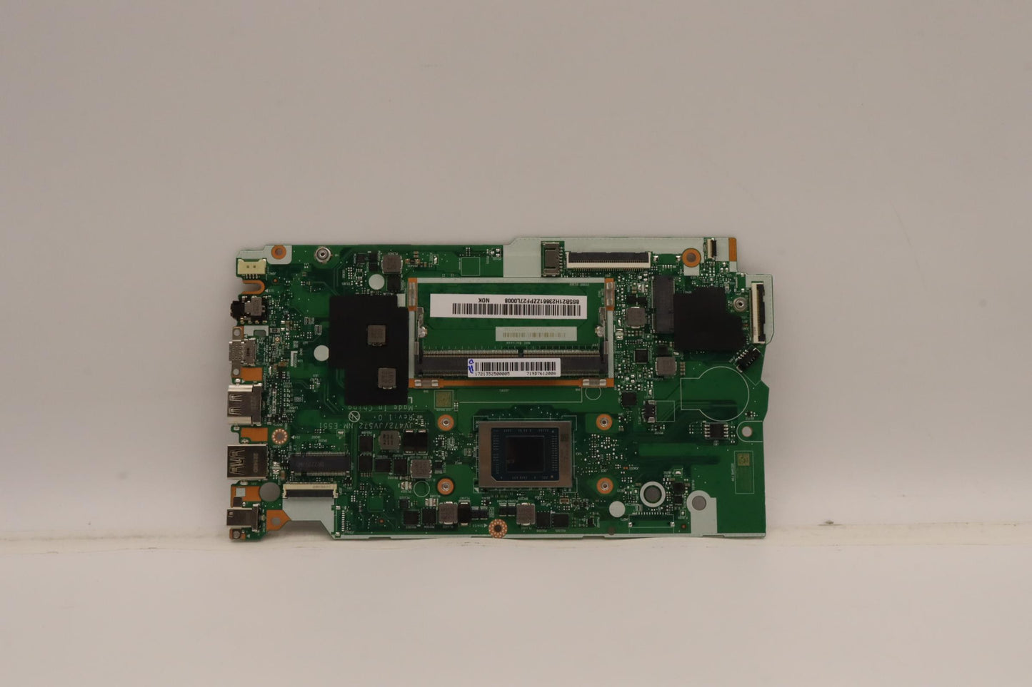 Lenovo Bdplanar Mbl82Tvnok R35425Uuma - 5B21H23661