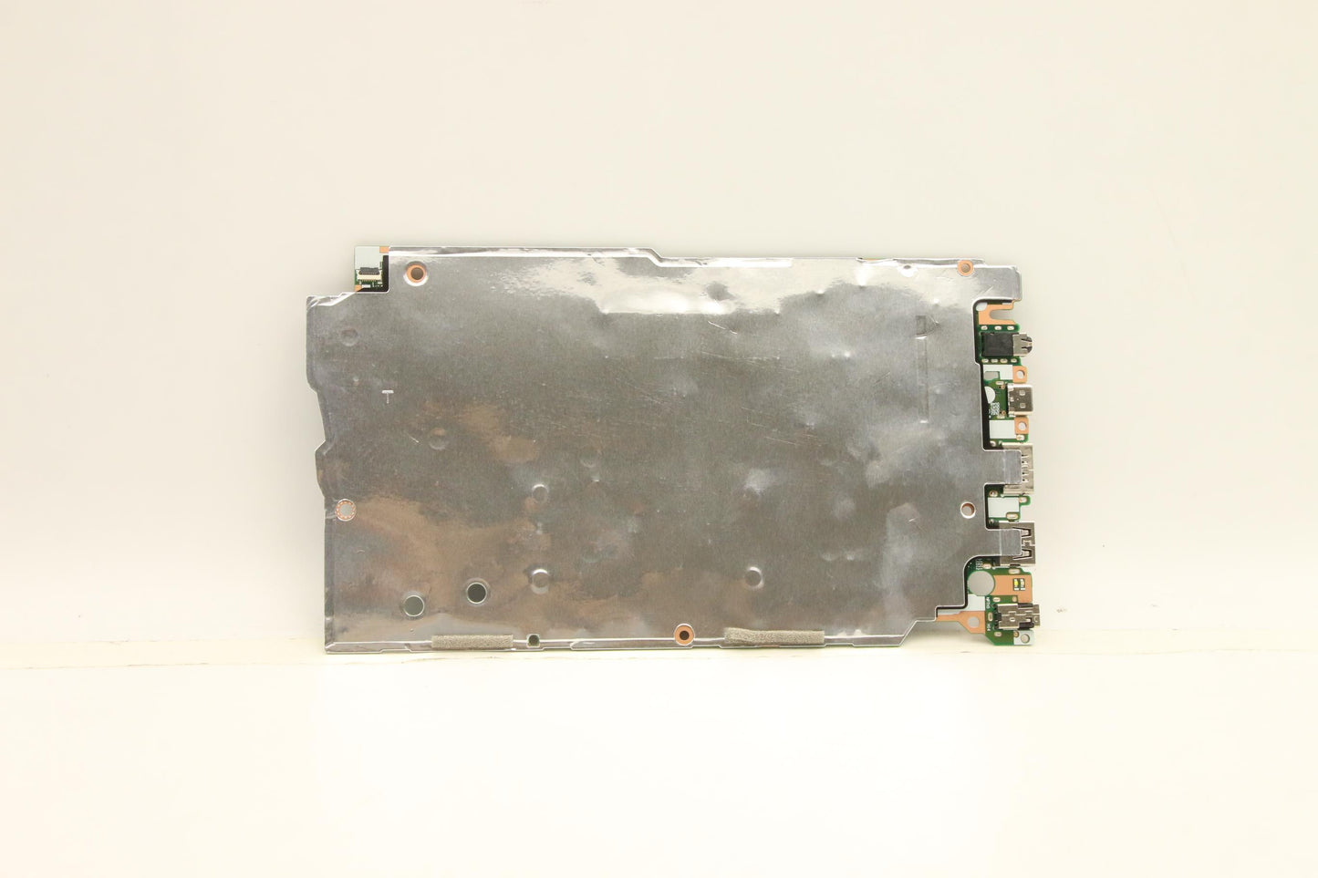 Lenovo Motherboard with Ryzen 7 5825U, UMA Graphics, 8GB RAM - 5B21H39357