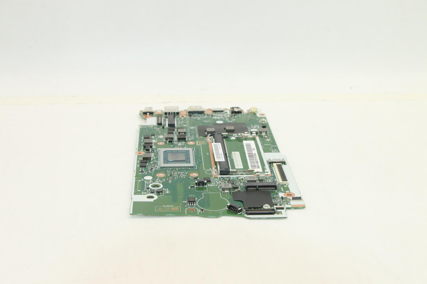 Lenovo Motherboard with Ryzen 7 5825U, UMA Graphics, 8GB RAM - 5B21H39357