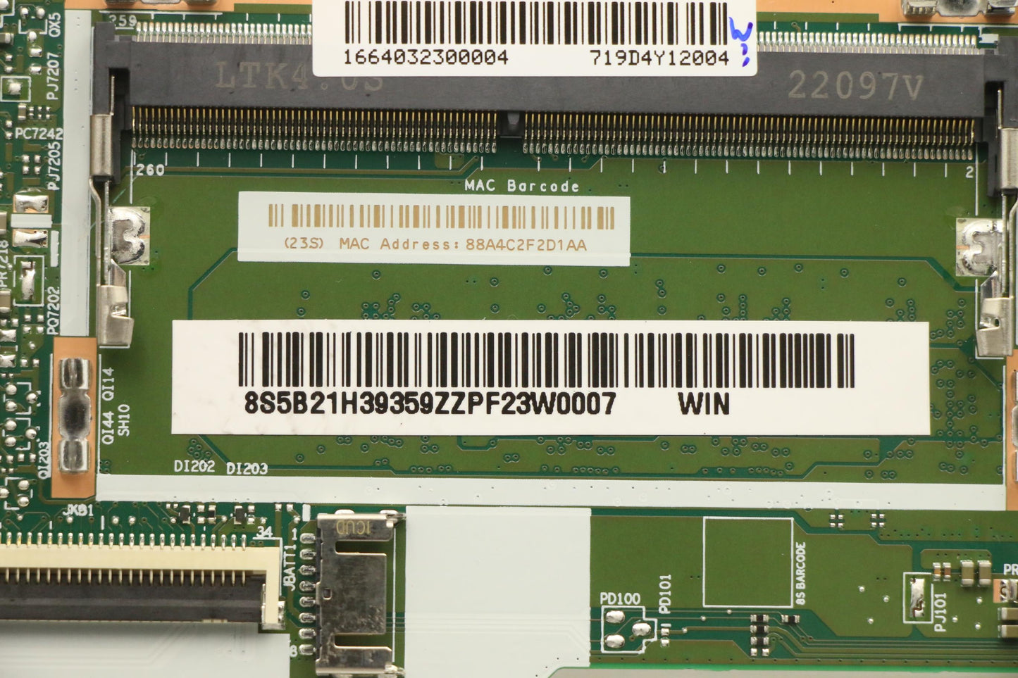 Lenovo Bdplanar Mb L82Rq Win R55625U_ - 5B21H39359