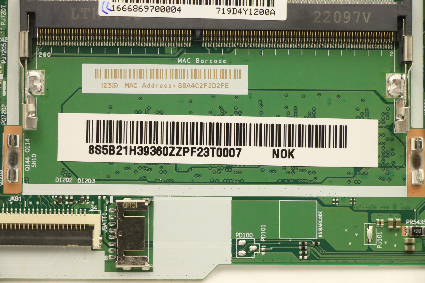Lenovo Bdplanar Mb L82Rq Nok R55625U_ - 5B21H39360