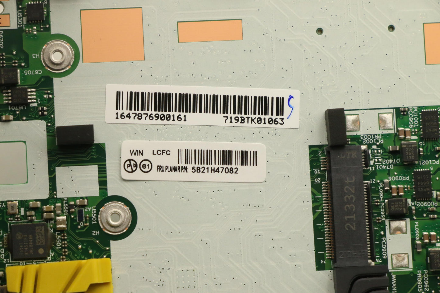 Lenovo Motherboard with i5-1145G7, 16GB RAM, vPro, Windows Support - 5B21H47082