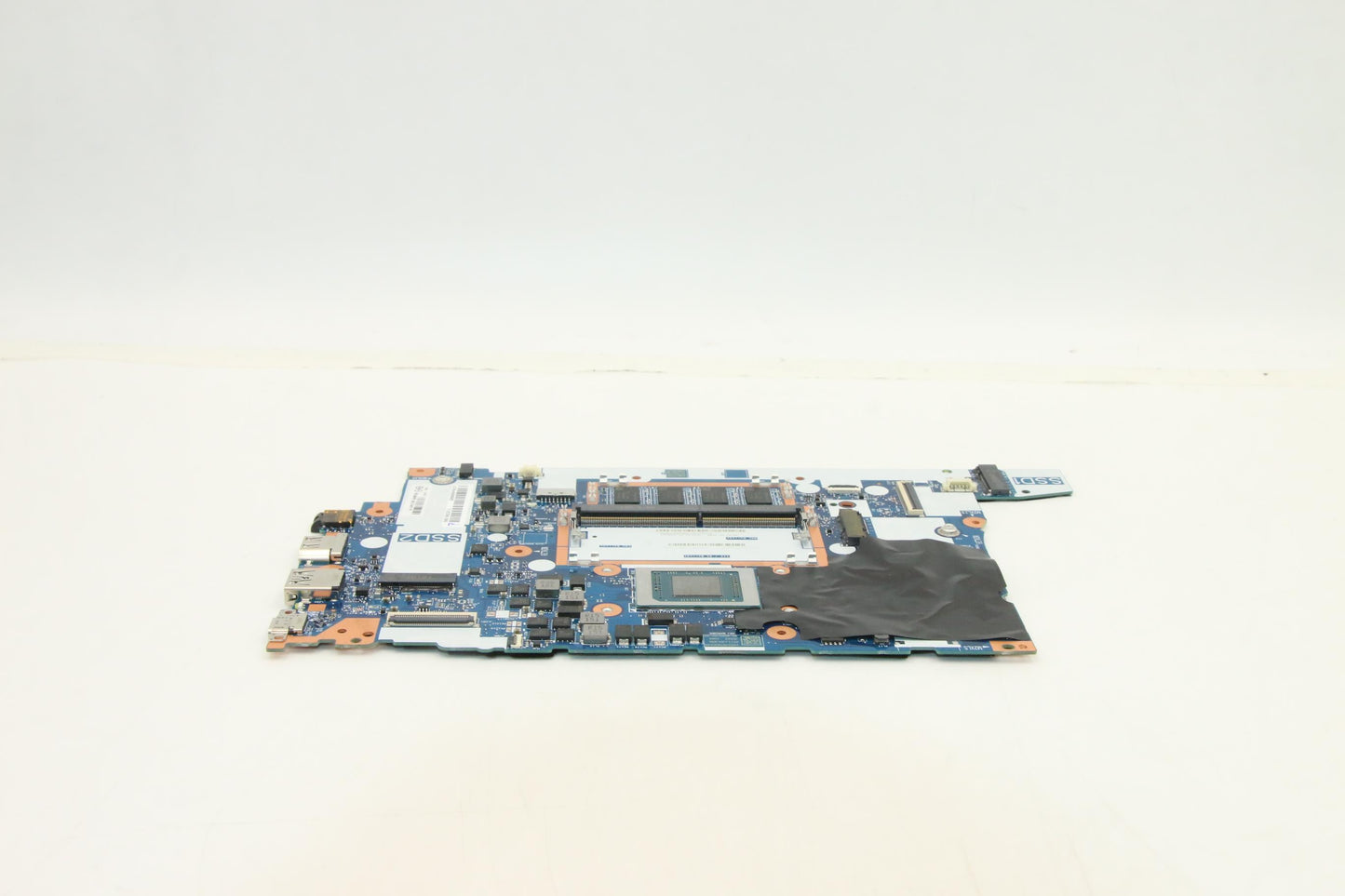 Lenovo BDPLANAR FRU R5 5625U, 8GB, WIN, ND, YdT, yAB - 5B21H49179