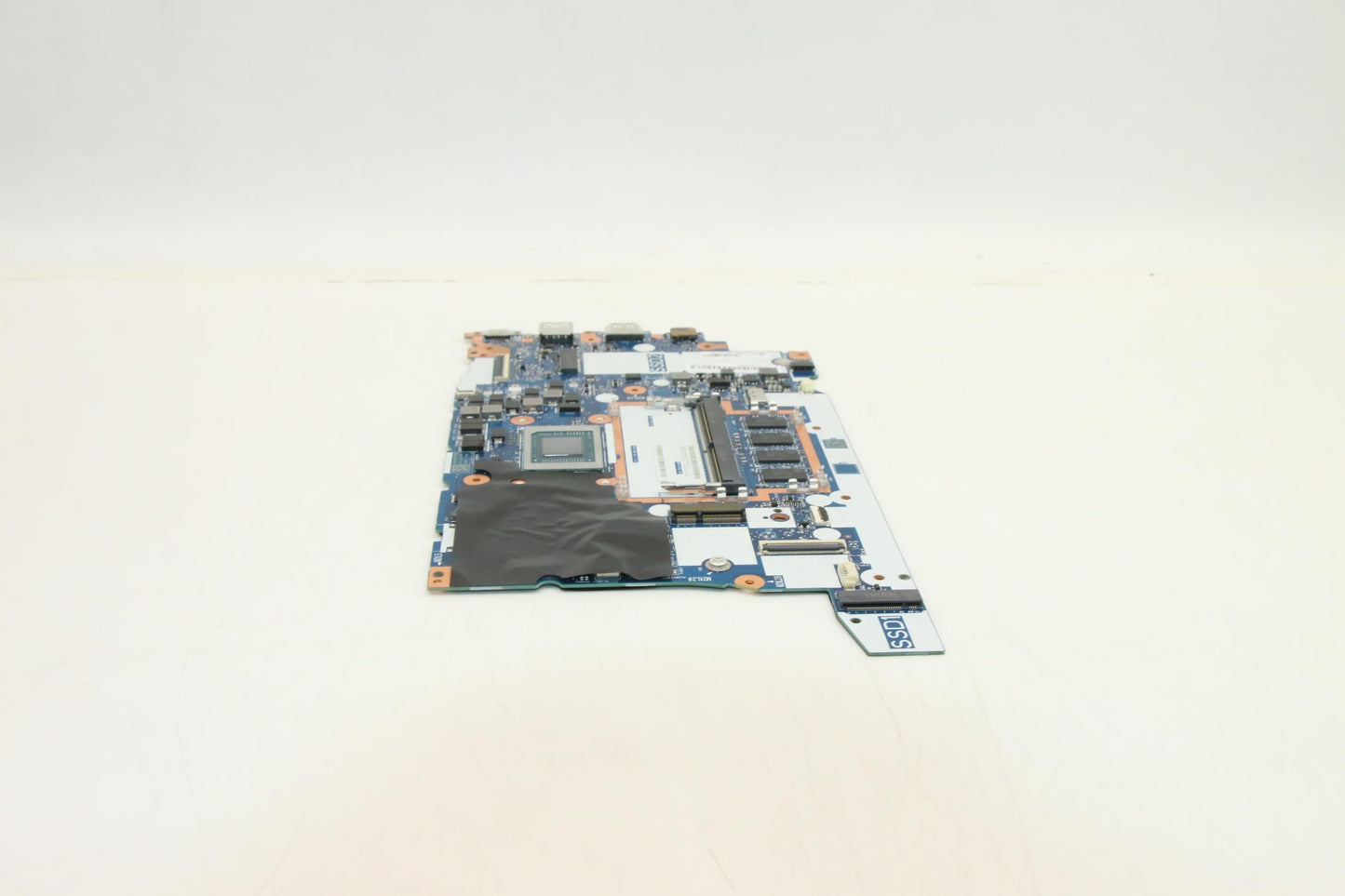 Lenovo Bdplanar R7 5825U 8Mb Ne&Npl W - 5B21H55286
