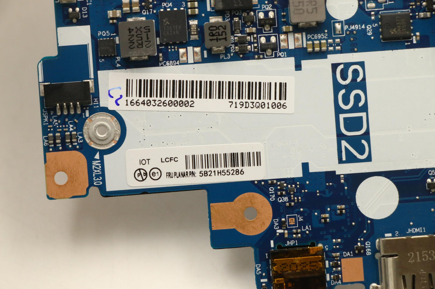 Lenovo Bdplanar R7 5825U 8Mb Ne&Npl W - 5B21H55286