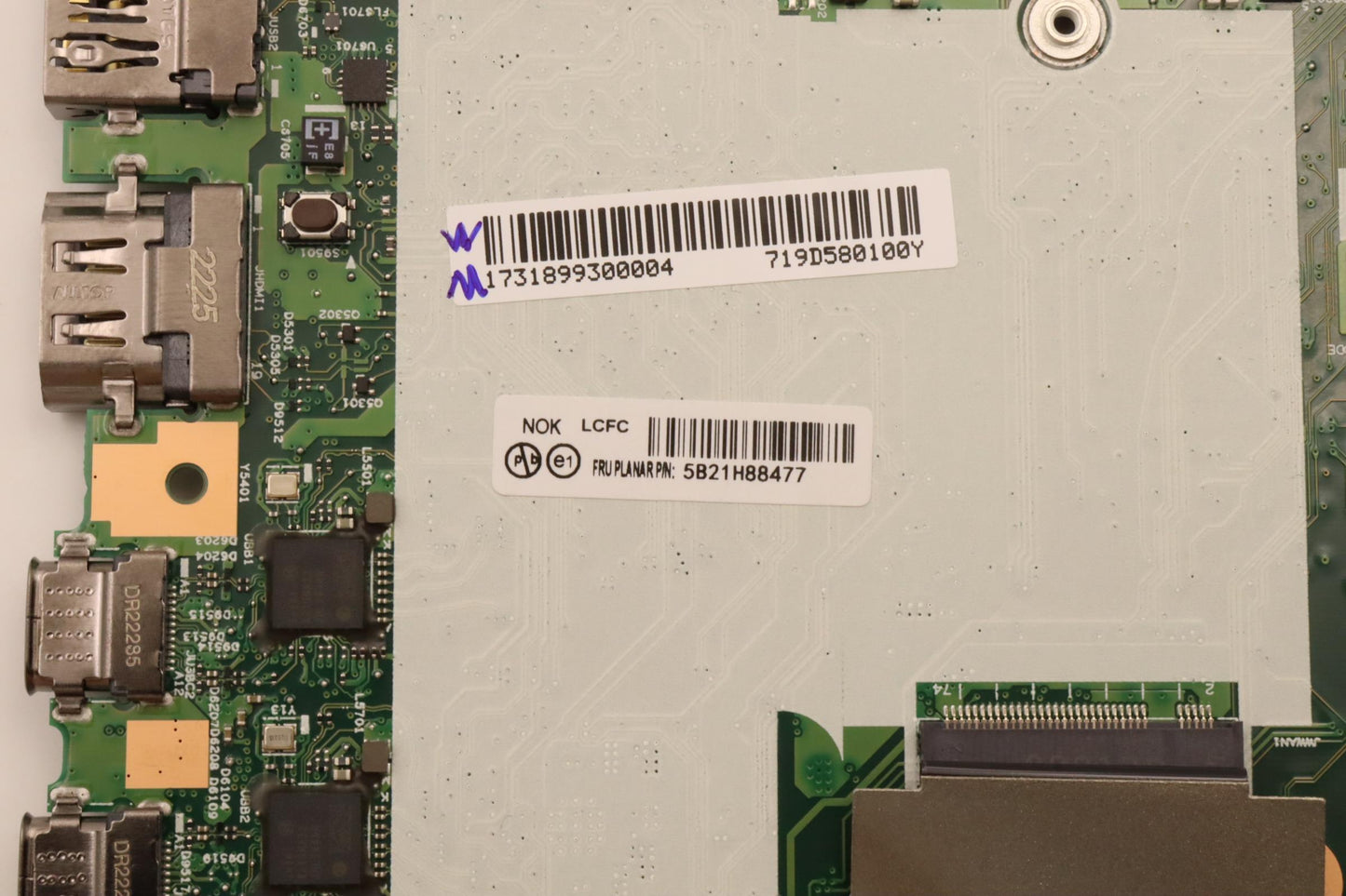 Lenovo Bdplanar I71270Pvp16Gdis211Vpn - 5B21H88477