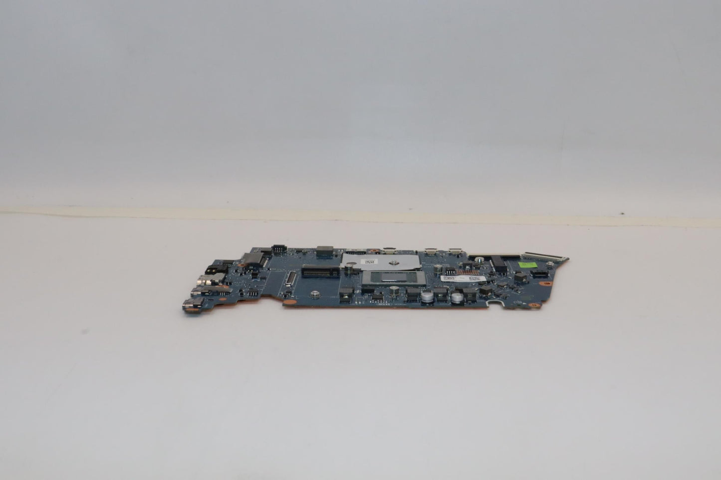 Lenovo Bdplanar Mb C82Se Nok R75825U_ - 5B21H91972