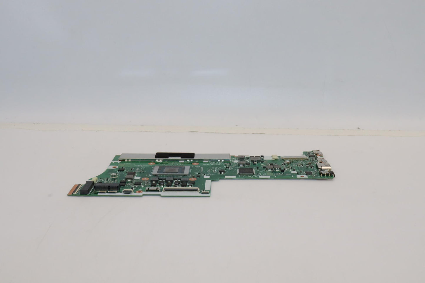 Lenovo Motherboard R5-5625U, UMA Graphics, 16GB RAM, Windows DPK - 5B21H92781