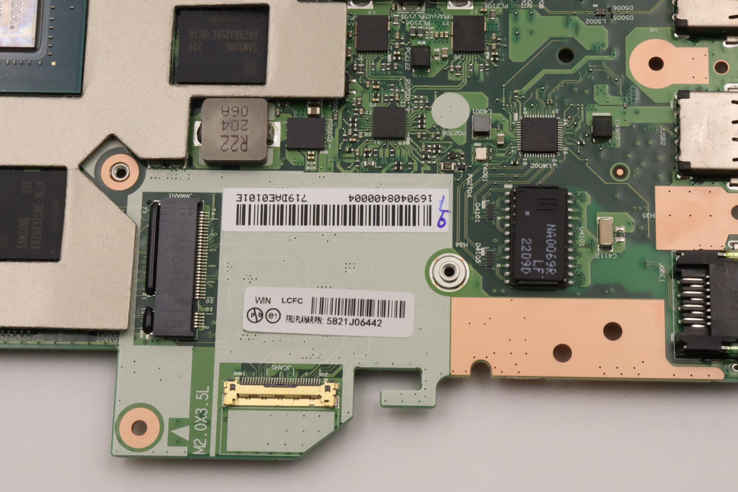 Lenovo Bdplanar I7-12800Hvpa2000Ax211 - 5B21J06442