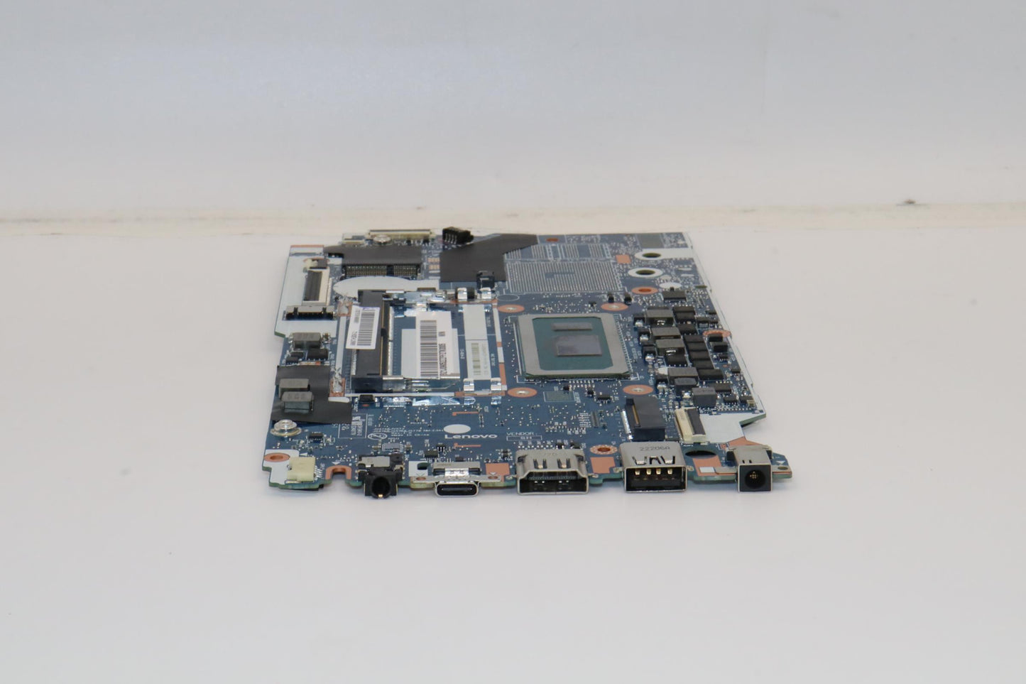 Lenovo Bdplanar Mb L82Tw Win I31215Uu - 5B21J09052