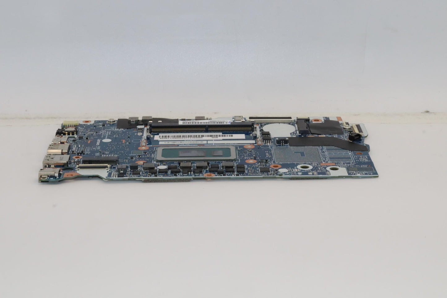 Lenovo Bdplanar Mb L82Tw Win I31215Uu - 5B21J09052