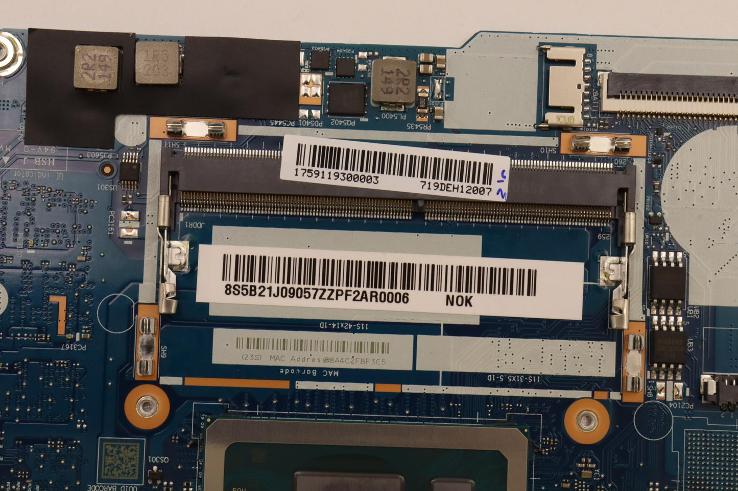 Lenovo Bdplanar Mb L82Tw Nok I71255Uu - 5B21J09057
