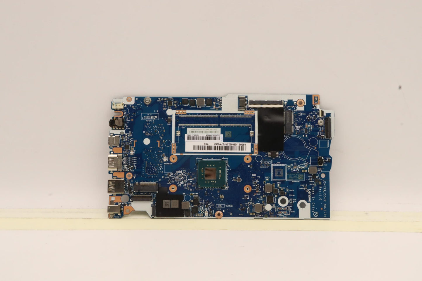 Lenovo Bdplanar Mb L82V7 Win N5030Uma - 5B21J09802