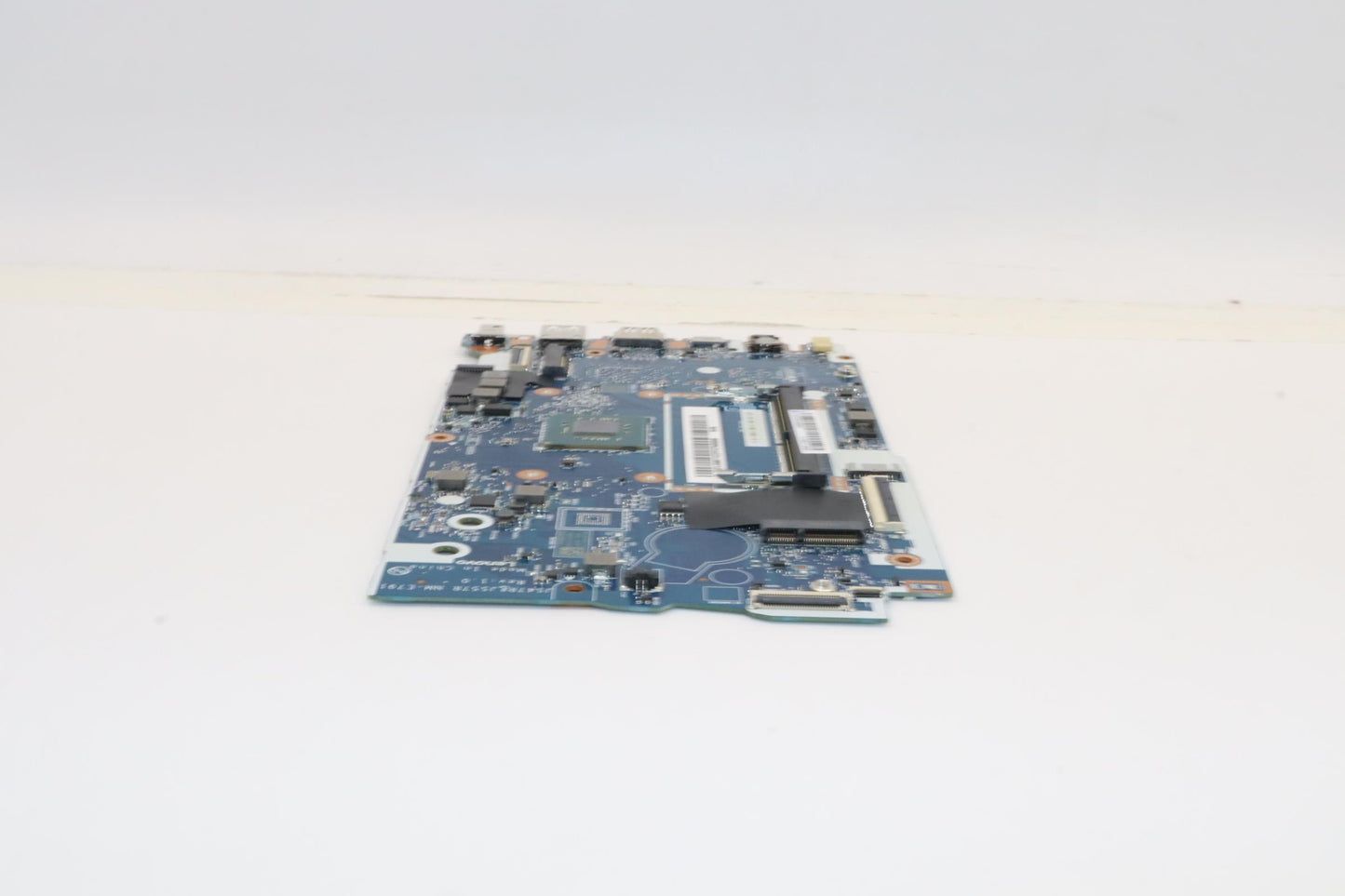 Lenovo Bdplanar Mb L82V7 Nok N5030Uma - 5B21J09811