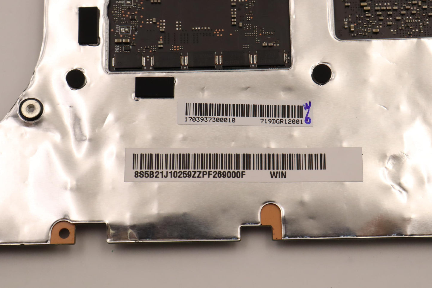 Lenovo Bdplanar Mb82Tki7127Rtx30504G1 - 5B21J10259