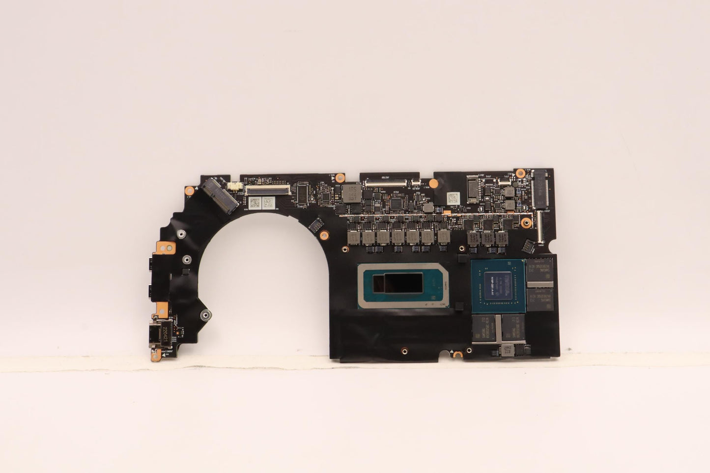 Lenovo Bdplanar Mb82Tki5125Gtx16504G1 - 5B21J10269