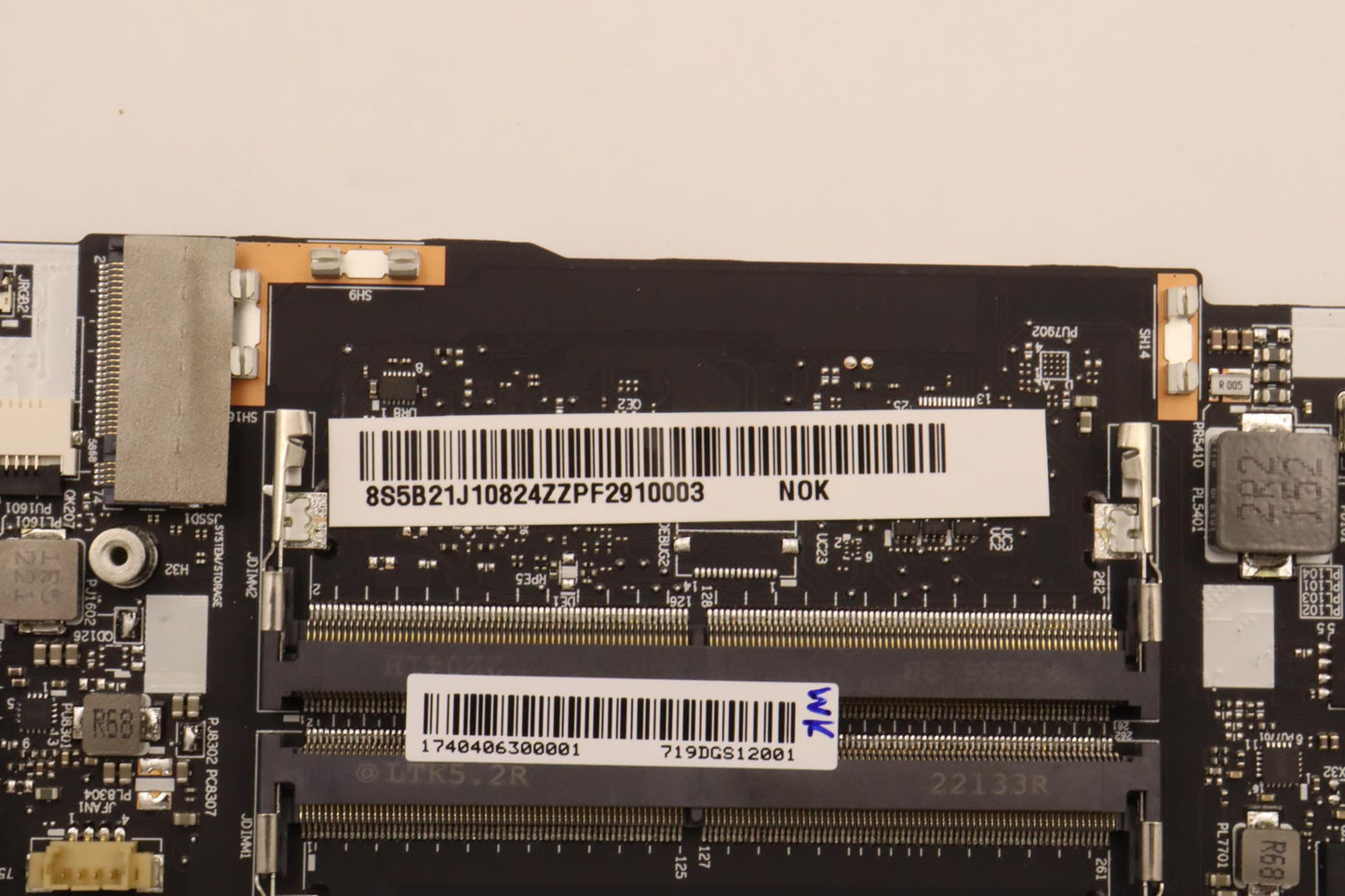 Lenovo Bdplanar Mb L82Uh Nok R76800Hr - 5B21J10824
