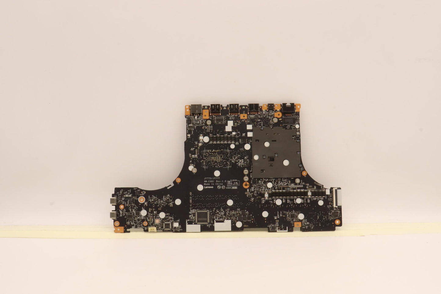 Lenovo Bdplanar Mbl82Uhwinr96900Hxrx6 - 5B21J10850