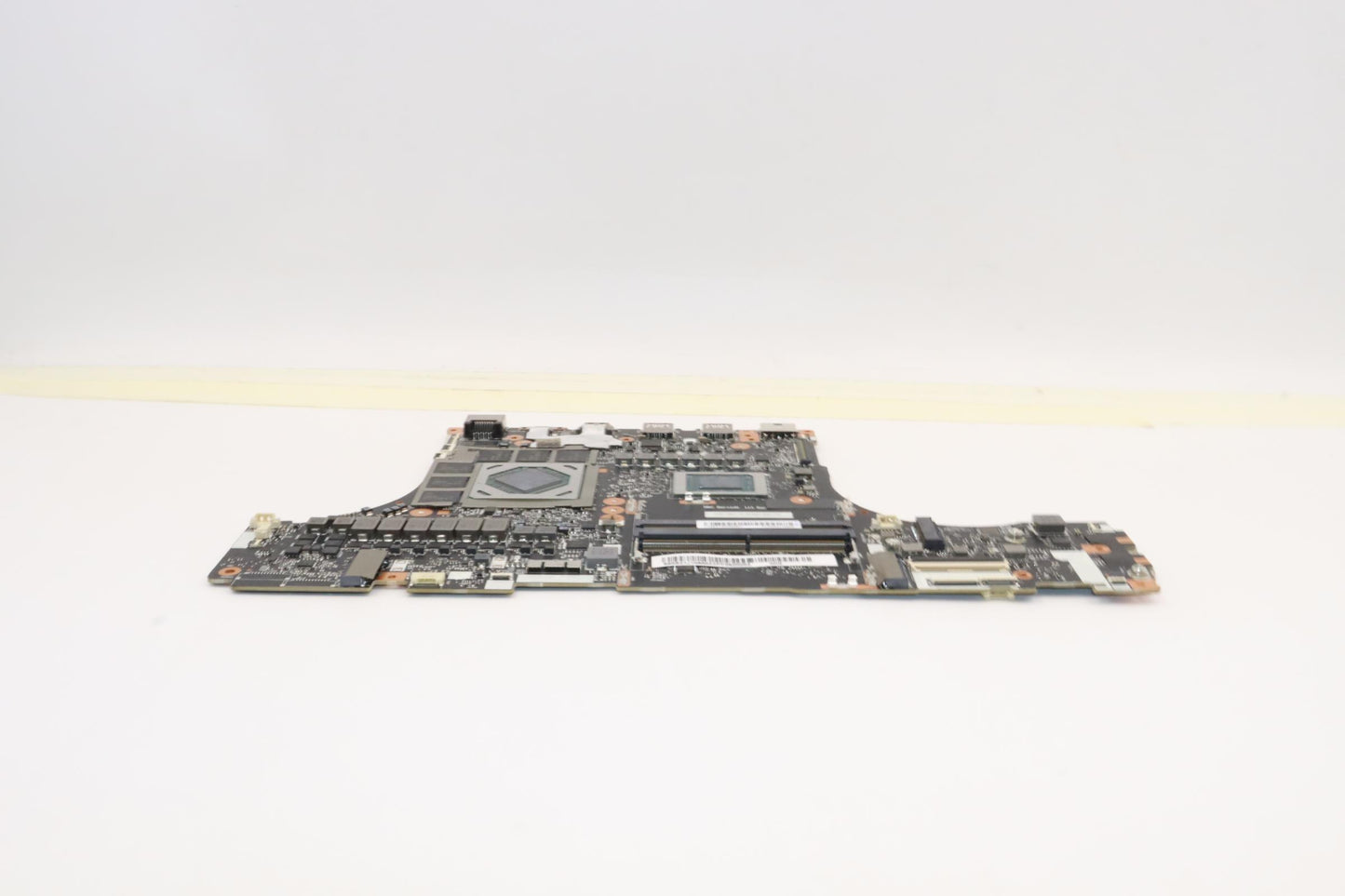 Lenovo Bdplanar Mbl82Uhwinr96900Hxrx6 - 5B21J10850