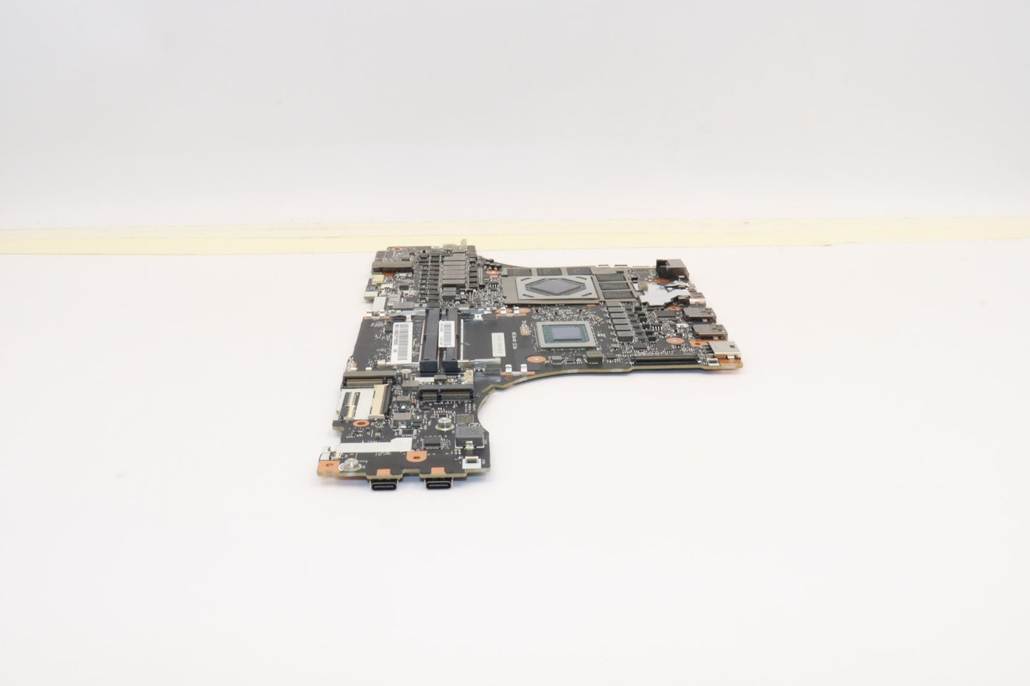 Lenovo Bdplanar Mbl82Uhwinr96900Hxrx6 - 5B21J10850