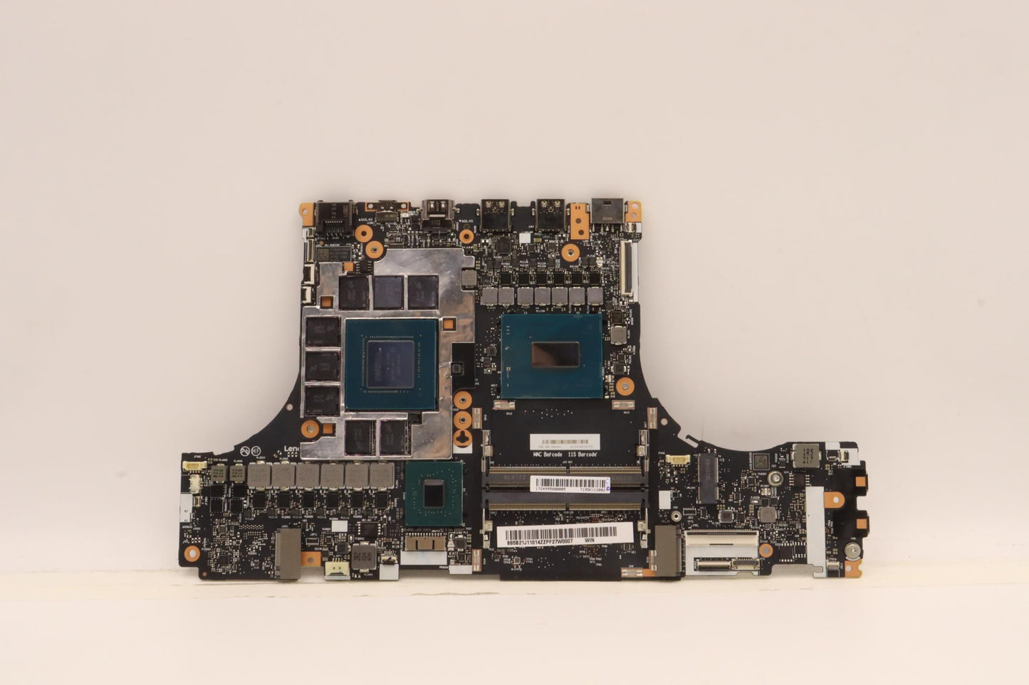 Lenovo Bdplanar Mb L82Tdi7Rtx3070Ti8G - 5B21J11014