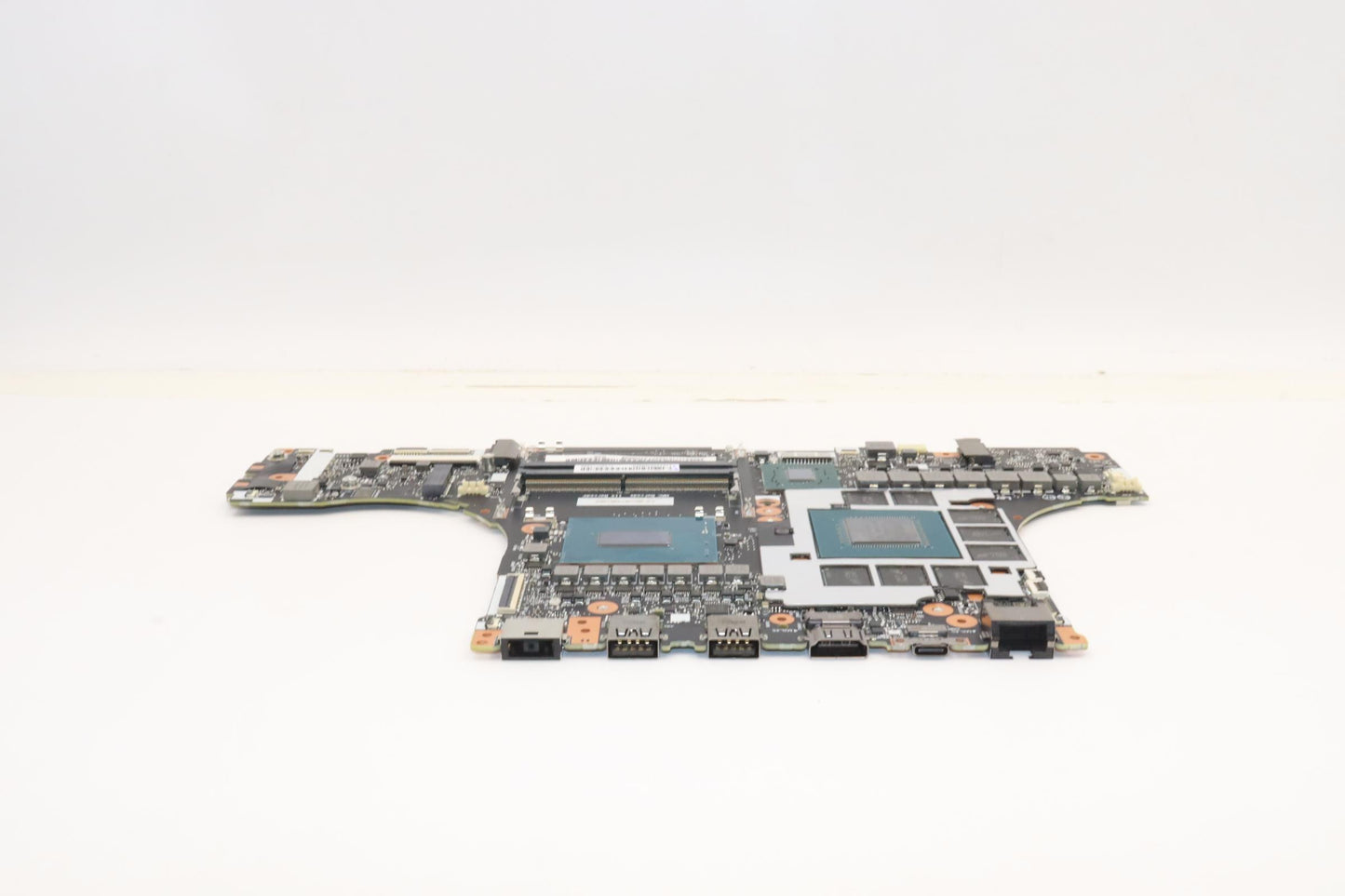 Lenovo Bdplanar Mb L82Tdi7Rtx3070Ti8G - 5B21J11015