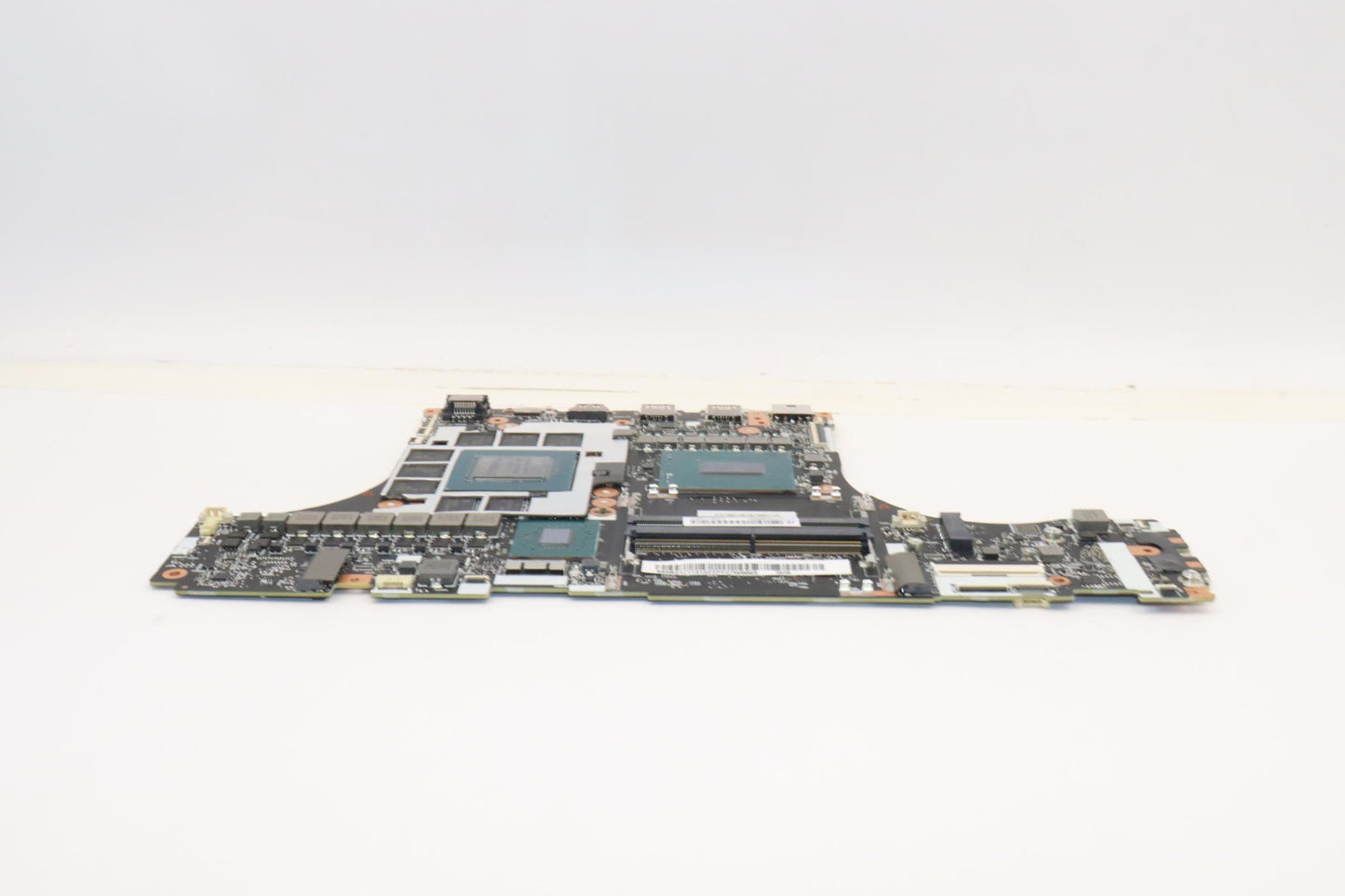 Lenovo Bdplanar Mb L82Tdi9Rtx3080Ti16 - 5B21J11312