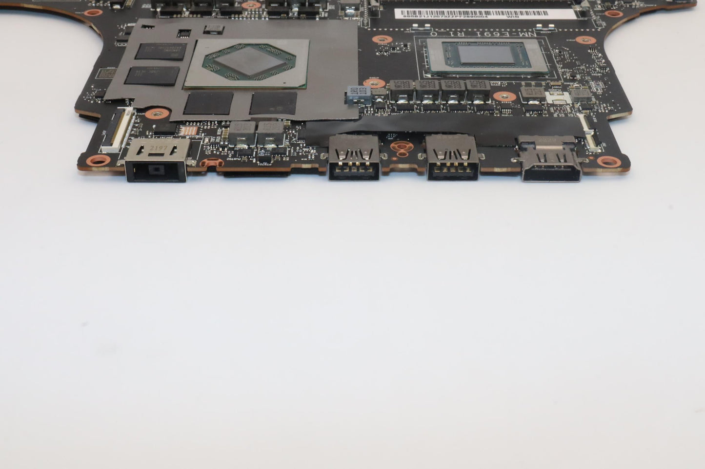 Lenovo Bdplanar Mbl82Ugwinr76800Hrx66 - 5B21J12073