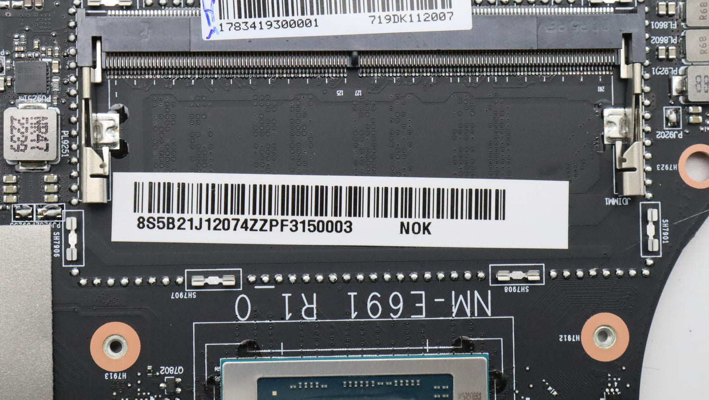Lenovo Bdplanar Mbl82Ugnokr76800Hrx66 - 5B21J12074