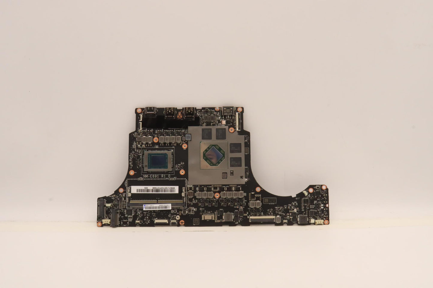 Lenovo Bdplanar Mbl82Ugwinr96900Hxrx6 - 5B21J12077