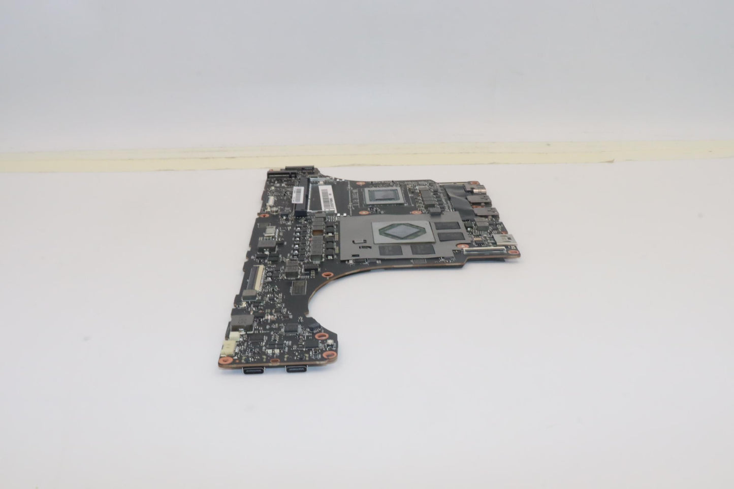 Lenovo Bdplanar Mbl82Ugwinr76800Hrx68 - 5B21J12079