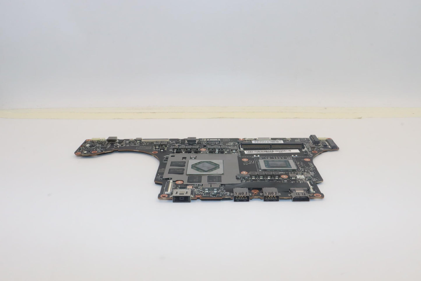 Lenovo Bdplanar Mbl82Ugwinr76800Hrx68 - 5B21J12079