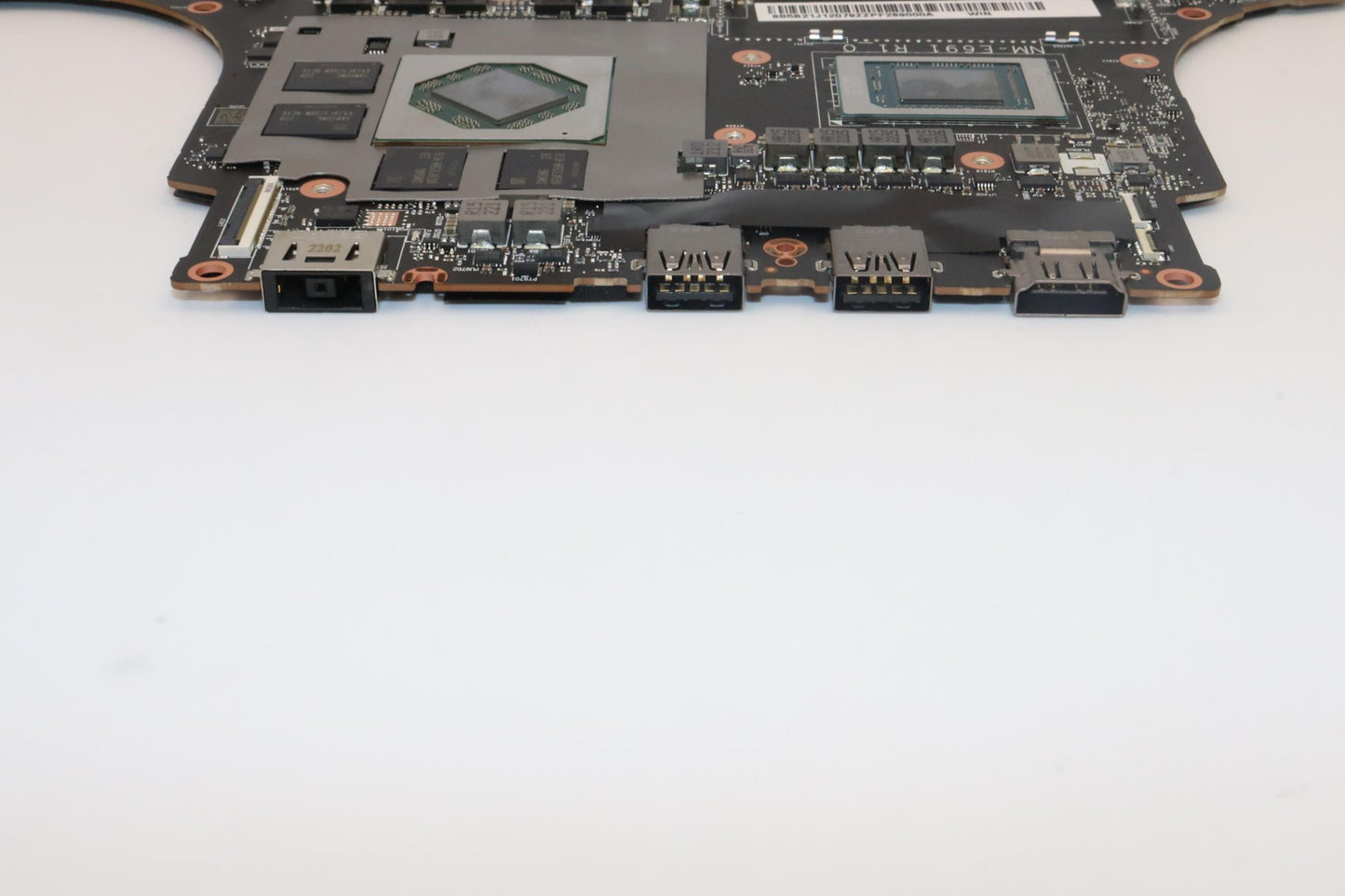Lenovo Bdplanar Mbl82Ugwinr76800Hrx68 - 5B21J12079