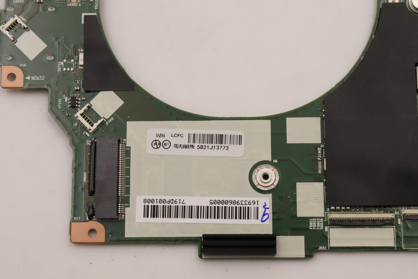 Lenovo Bdplanar Win,R96950H,Dis,32,Ya - 5B21J13773