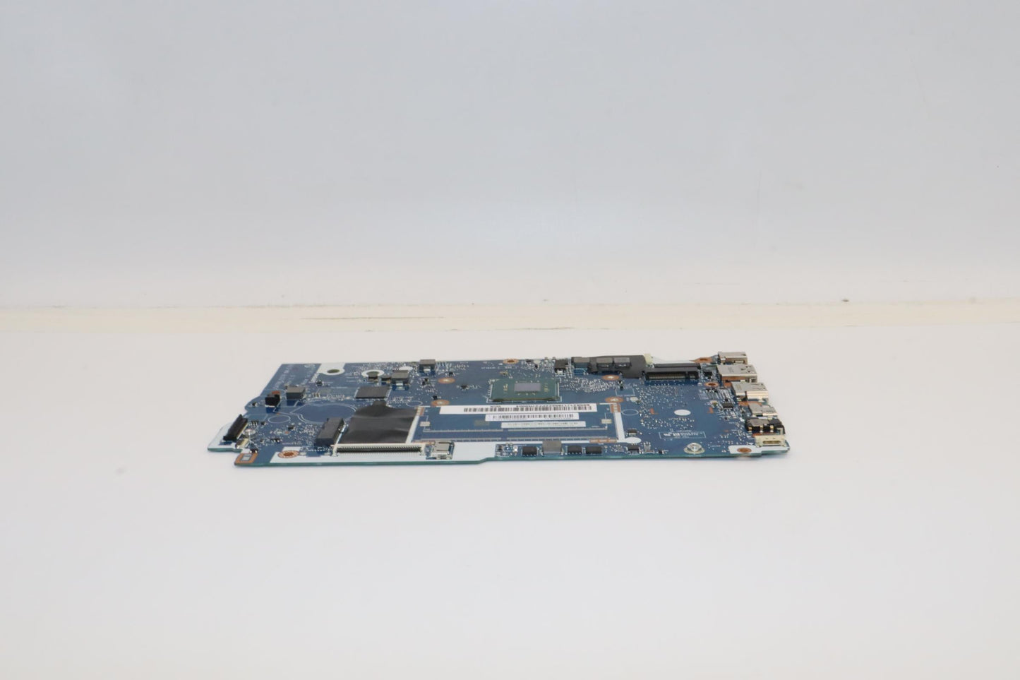 Lenovo Bdplanar Mb L82V6 Win N4120Uma - 5B21J17652