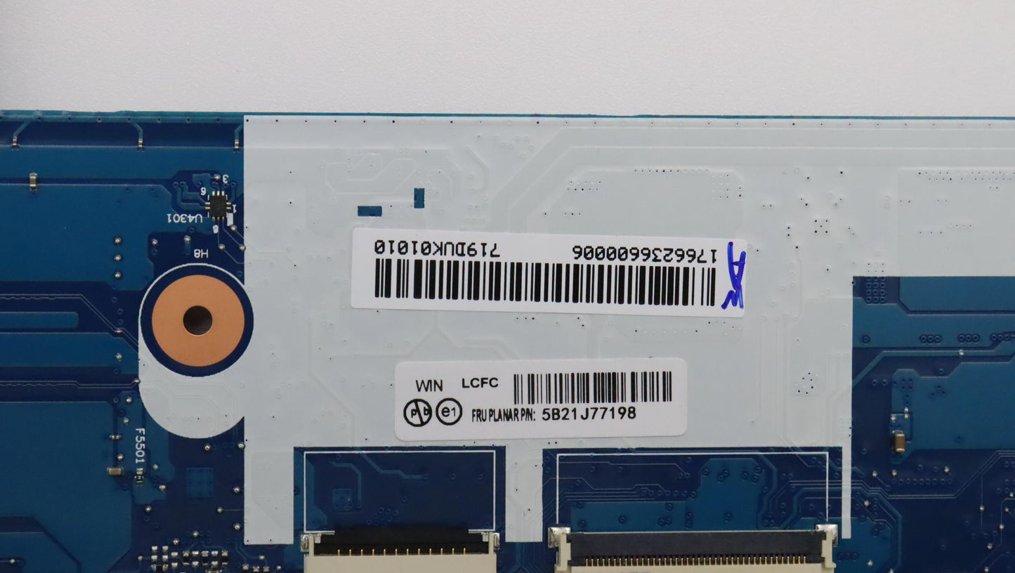 Lenovo Bdplanar Fl R7 P A2000 4G Win - 5B21J77198