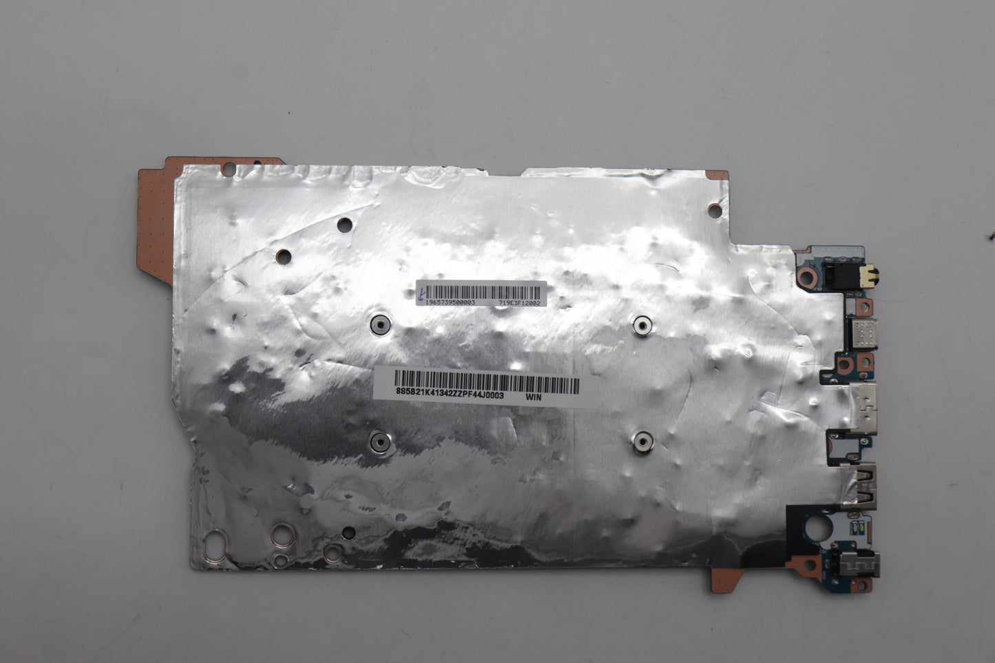 Lenovo Bdplanar Mb L82Yv Win N100_Uma - 5B21K41342
