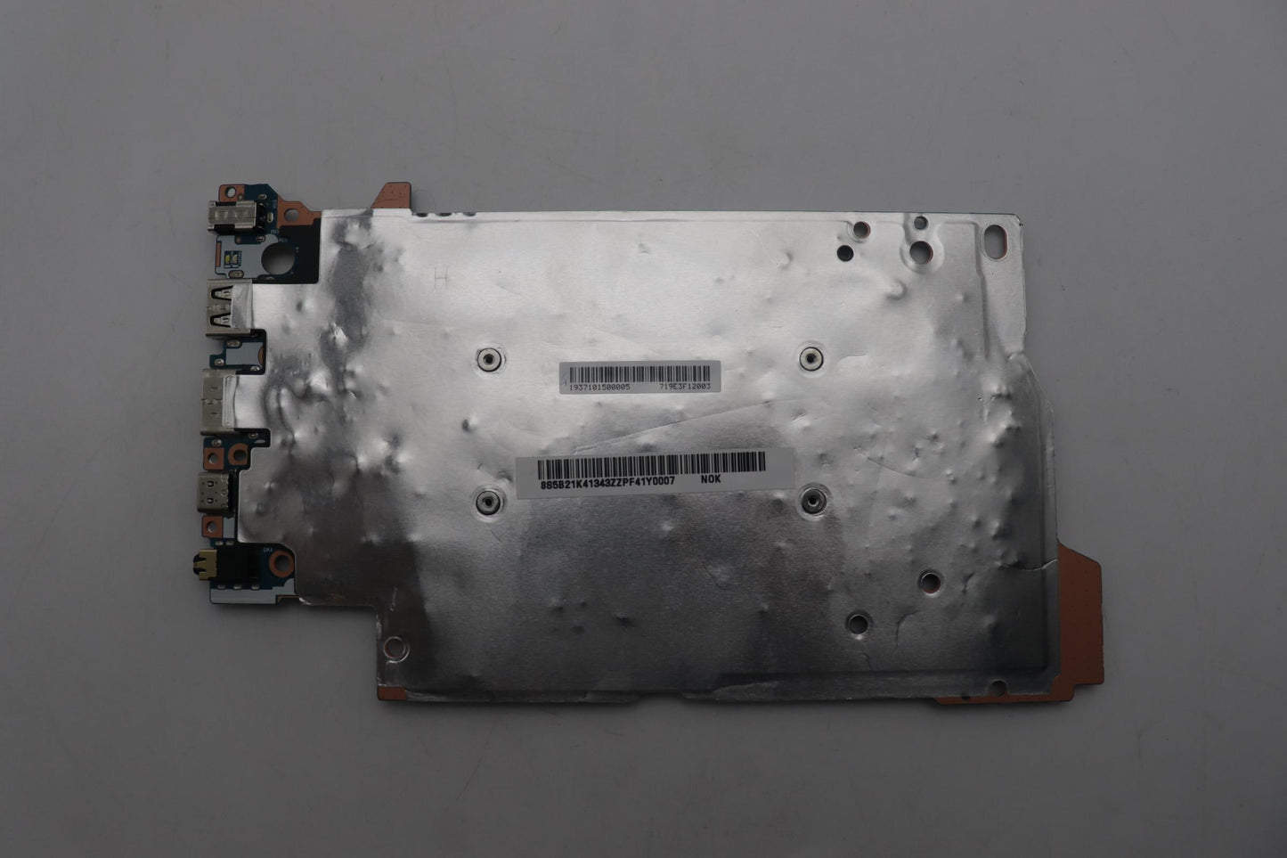 Lenovo Bdplanar Mb L82Yv Nok N100_Uma - 5B21K41343