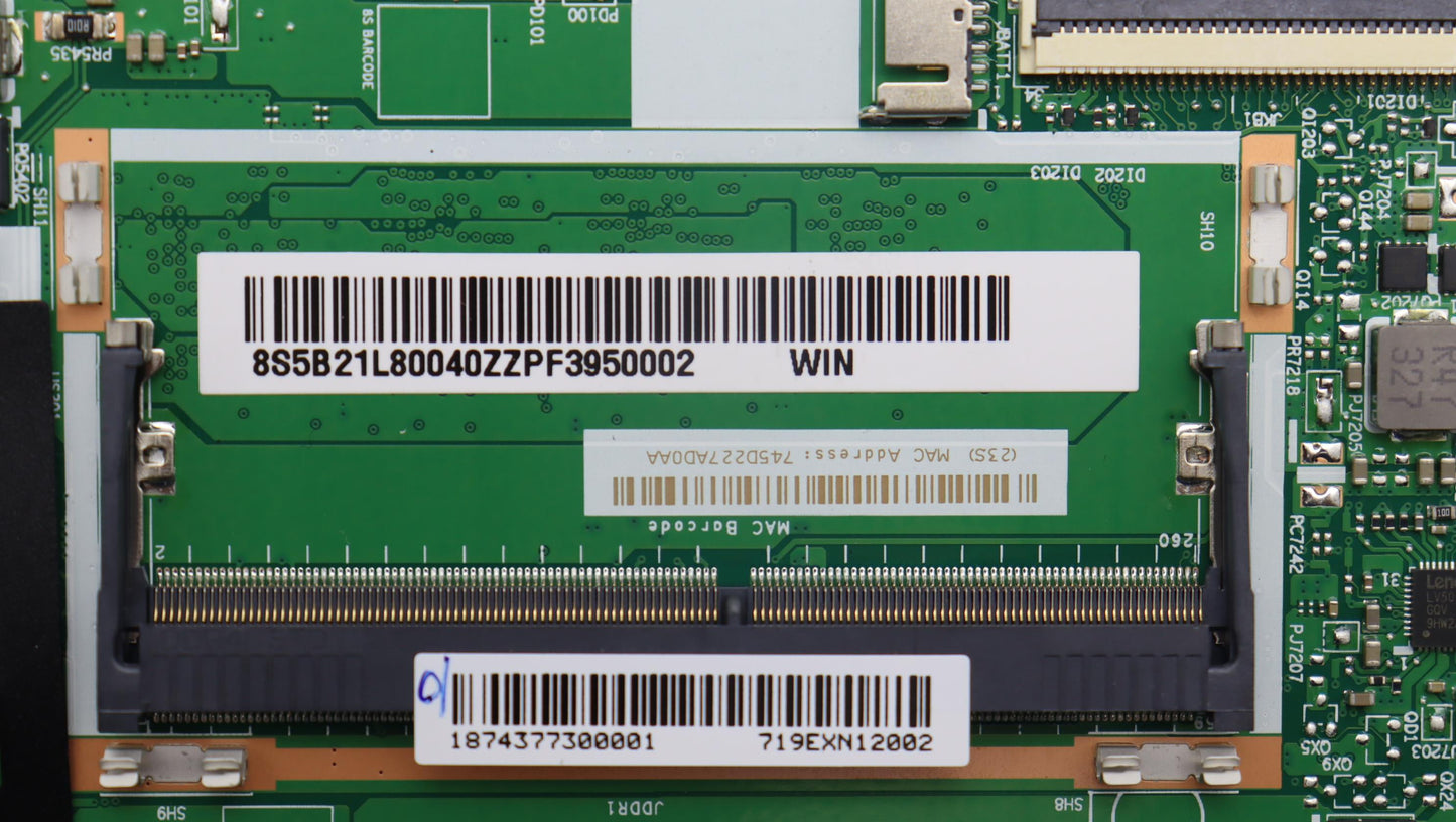 Lenovo Mb L 82Yywinr55500U_Uma_ - 5B21L80040