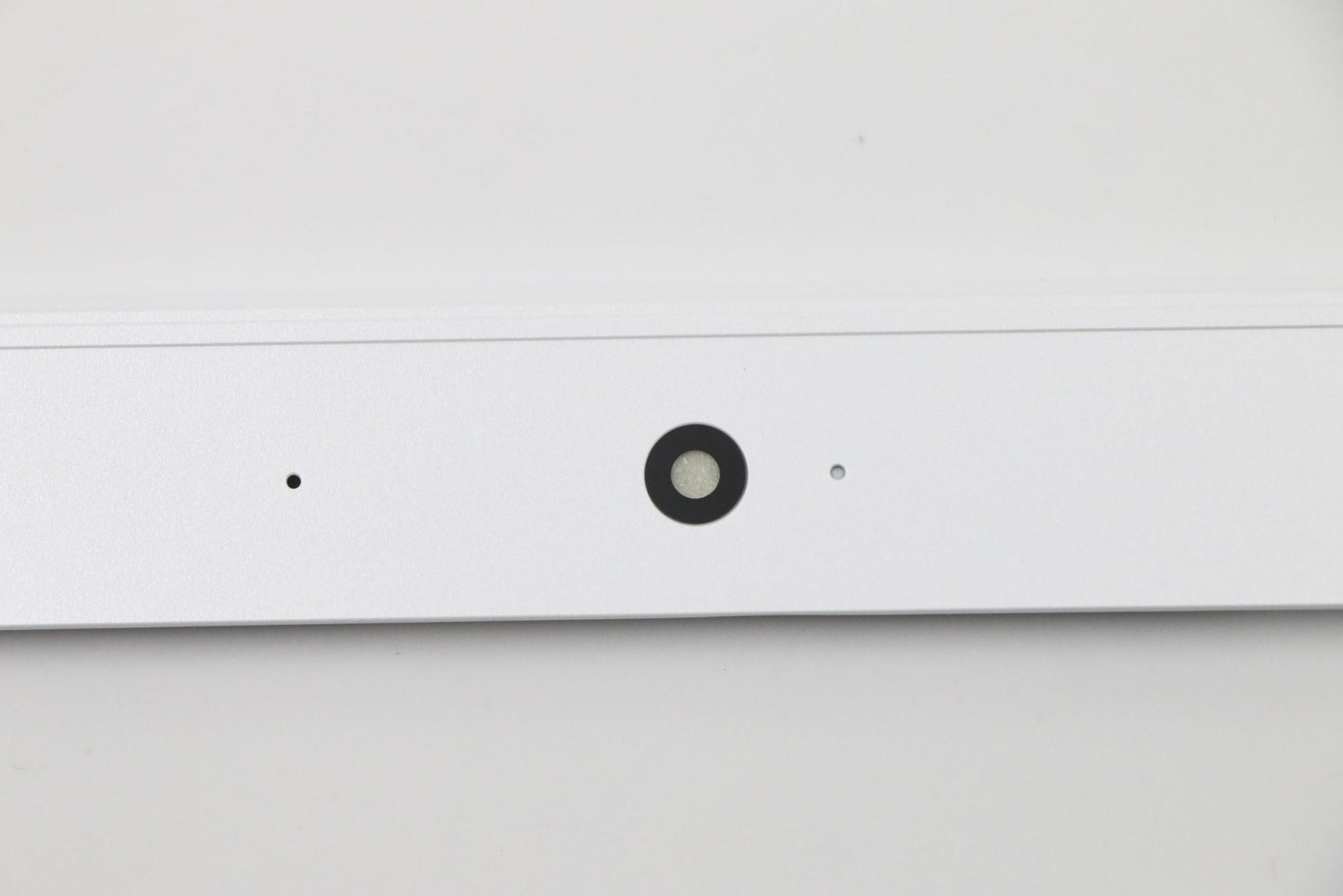 Lenovo Lcd Bezel-White-15T - 5B30M29157
