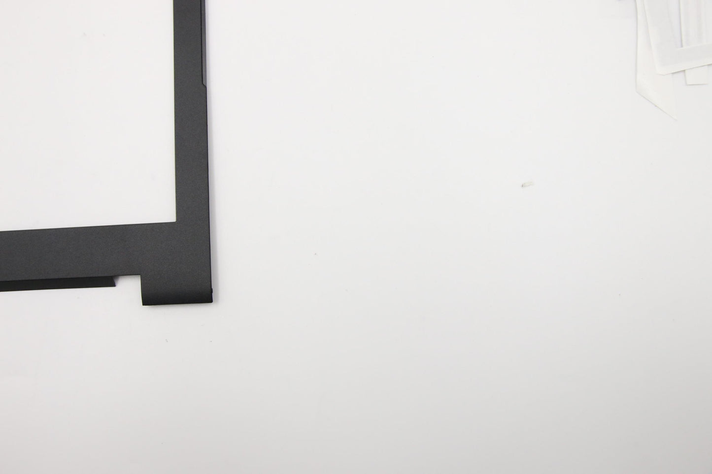 Lenovo Lv9 Lcd Bezel Assembly Sp - 5B30M31946