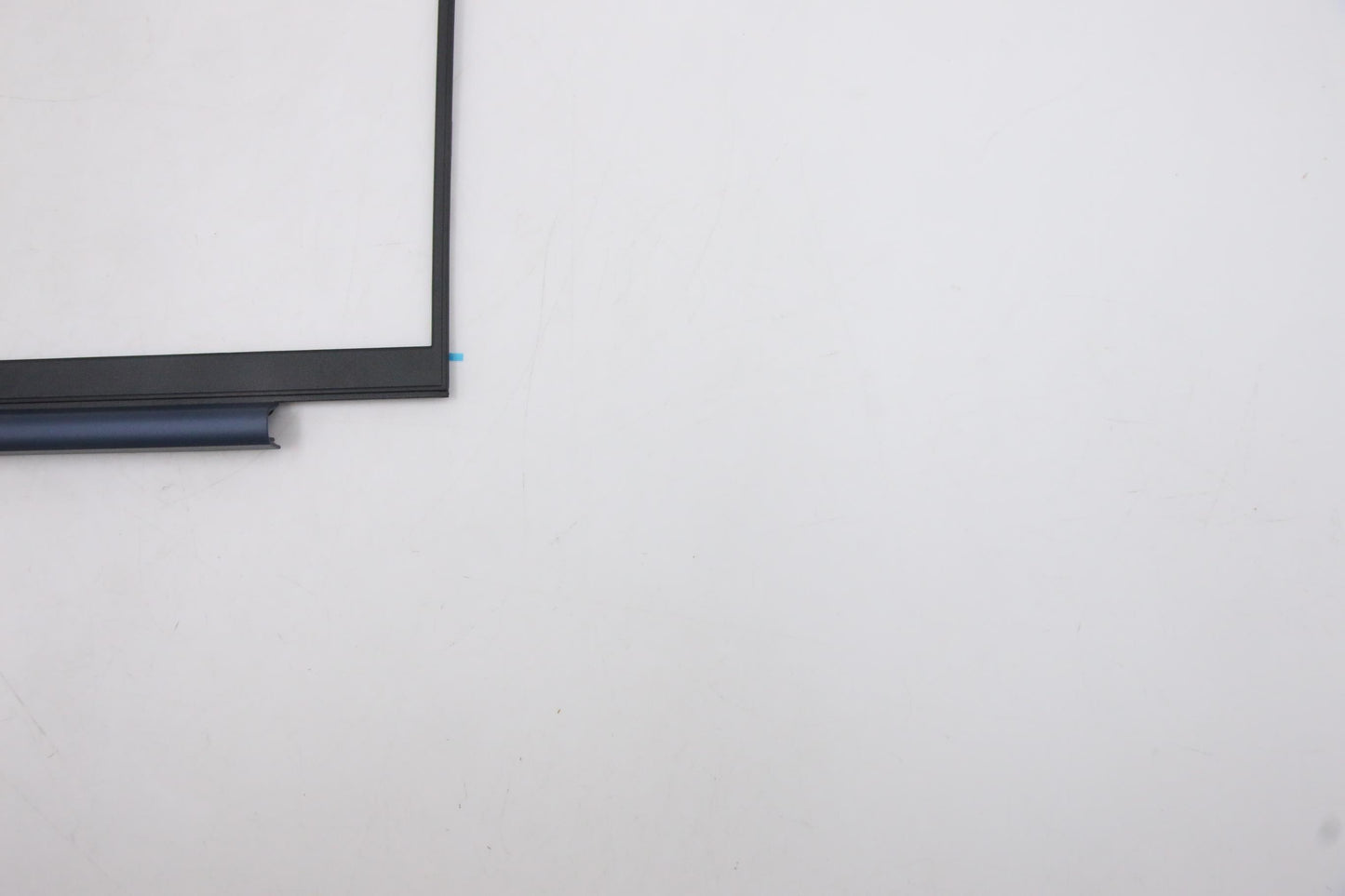 Lenovo 81YK Series LCD Bezel, Blue - 5B30S18961