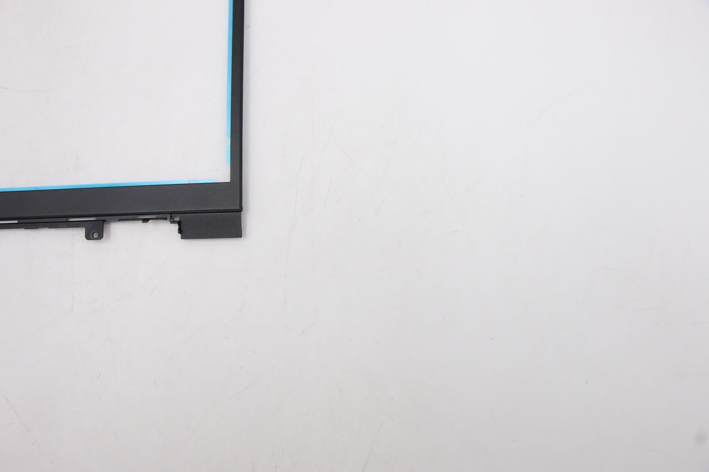 Lenovo Bezel Lcd Bezel C 20Vg Mg 3.2T - 5B30S18985