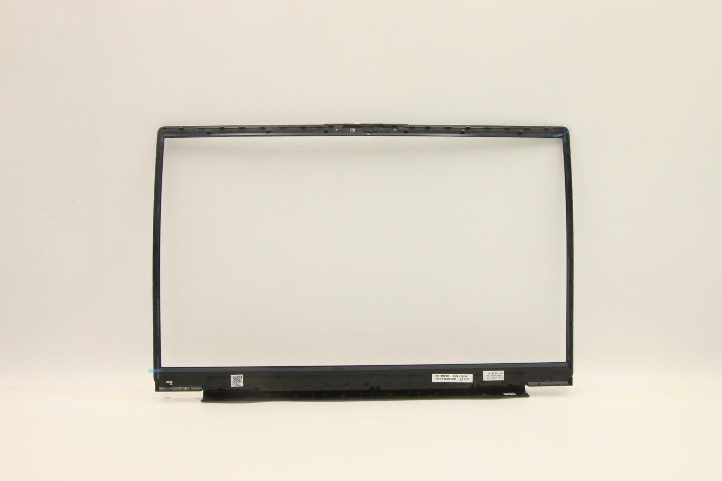 Lenovo LCD Bezel for L 82KB - 5B30S19000